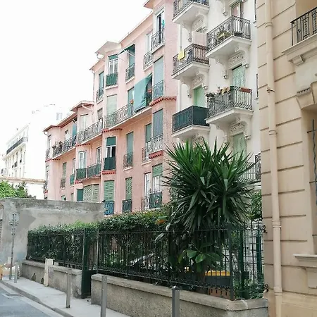 Le Cocon - Charmant F1 Bis - Centre Ville A 2 Pas De La Promenade Des Anglais Apartment Nice